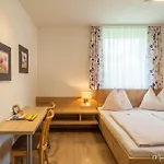 Ehrenfried - Garni 3*