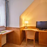 Ehrenfried - Garni 3* Kindberg