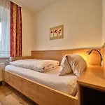 Guest house Ehrenfried - Garni 3*