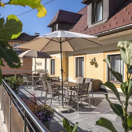 Ehrenfried - Garni 3* 킨드버그