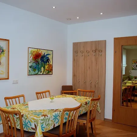 Ehrenfried - Garni 3* Kindberg